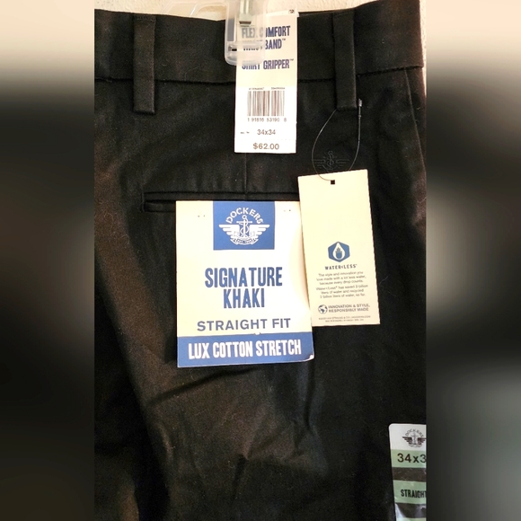 Dockers Signature Khakis- Men's 34 x 34 - Black. NWT - Picture 2 of 3